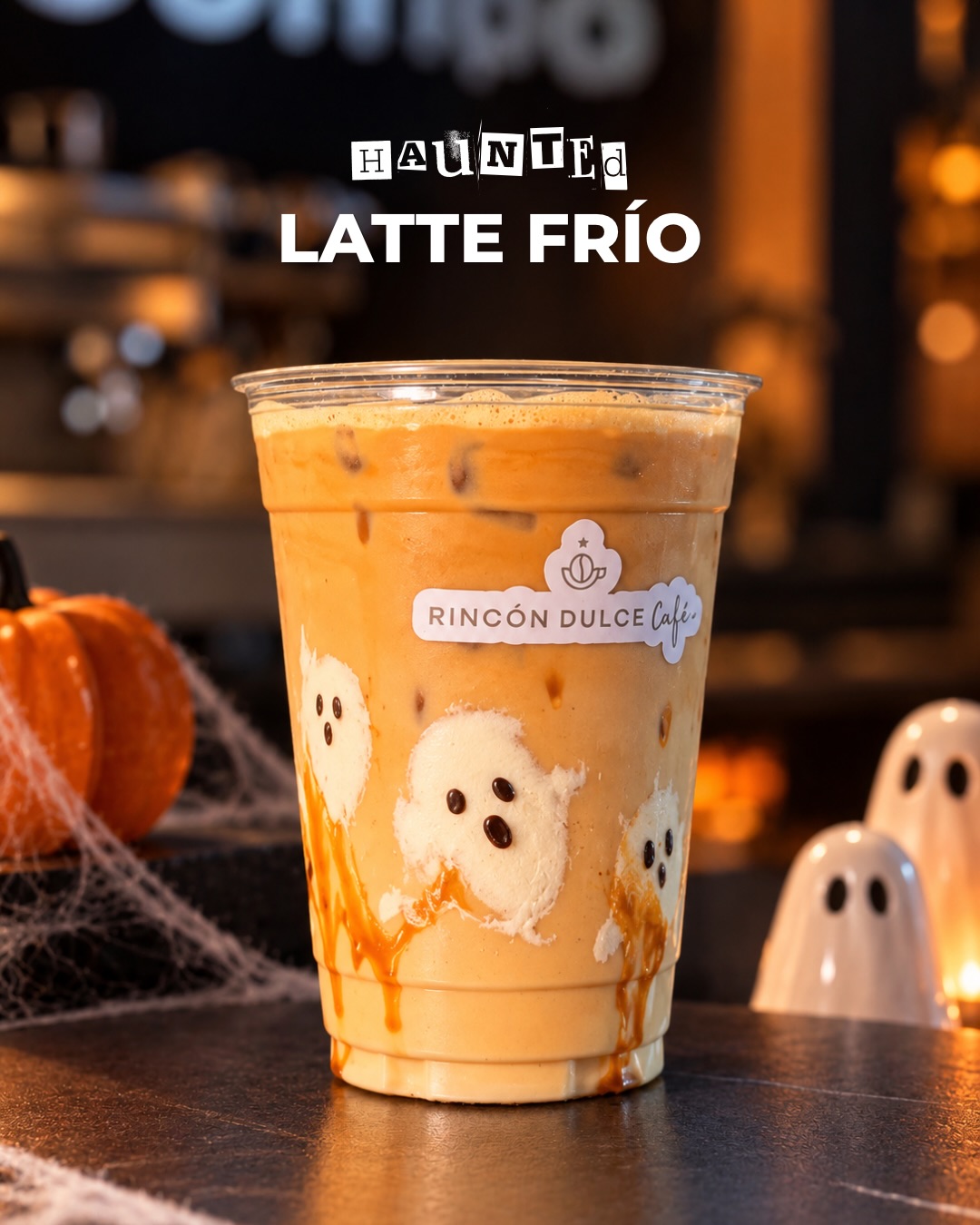 Latte frío de temporada de Rincón Dulce Café